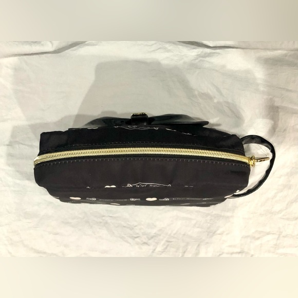 🛍️BETSEY JOHNSON Banners/Roses Cosmetic/Toiletry Travel Bg size8x7 NWTag holder - Picture 14 of 15